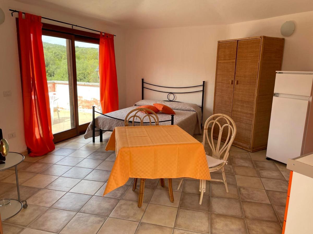 Aparthotel Residenze Il Girasole Golfo Aranci Esterno foto