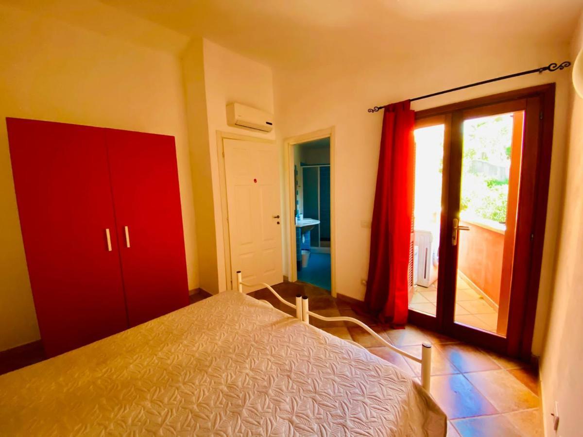 Aparthotel Residenze Il Girasole Golfo Aranci Esterno foto