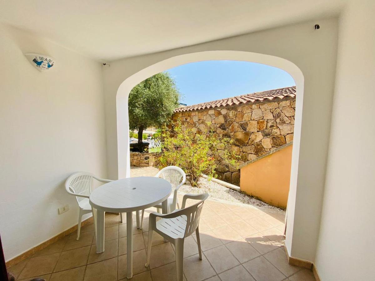 Aparthotel Residenze Il Girasole Golfo Aranci Esterno foto