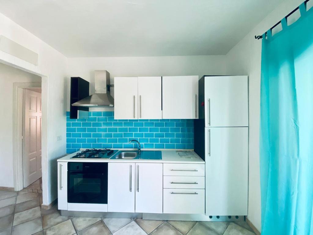 Aparthotel Residenze Il Girasole Golfo Aranci Esterno foto