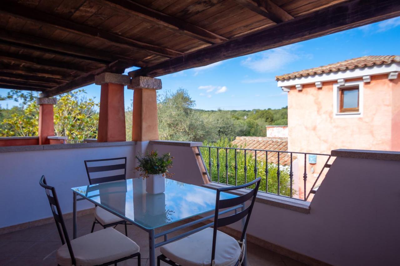 Aparthotel Residenze Il Girasole Golfo Aranci Esterno foto