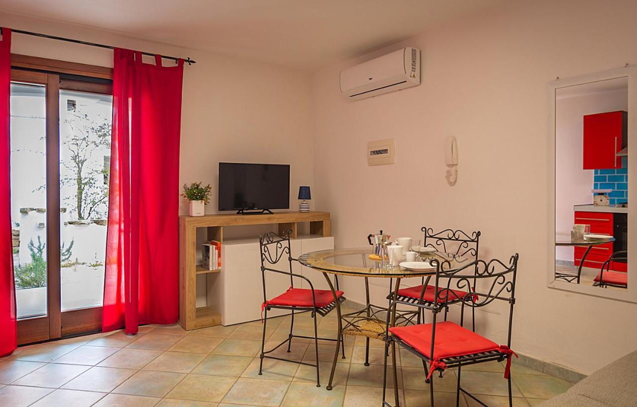 Aparthotel Residenze Il Girasole Golfo Aranci Esterno foto