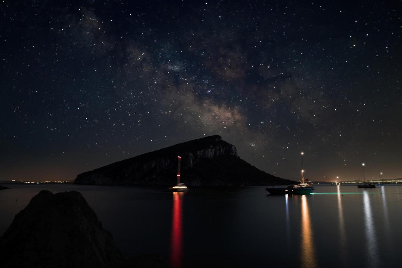 Aparthotel Residenze Il Girasole Golfo Aranci Esterno foto
