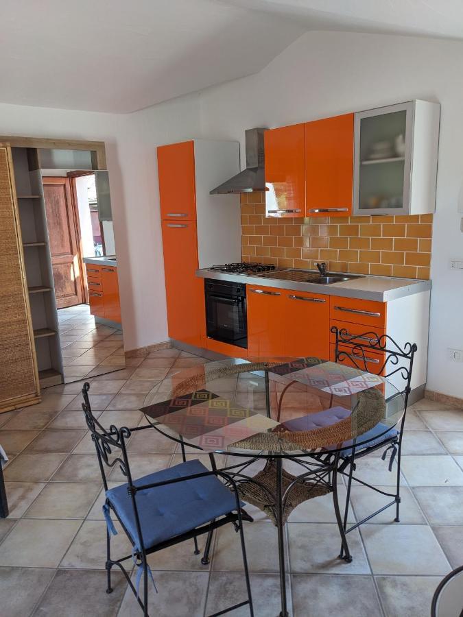Aparthotel Residenze Il Girasole Golfo Aranci Esterno foto