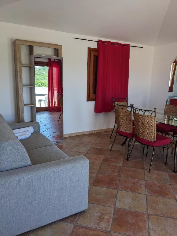 Aparthotel Residenze Il Girasole Golfo Aranci Esterno foto
