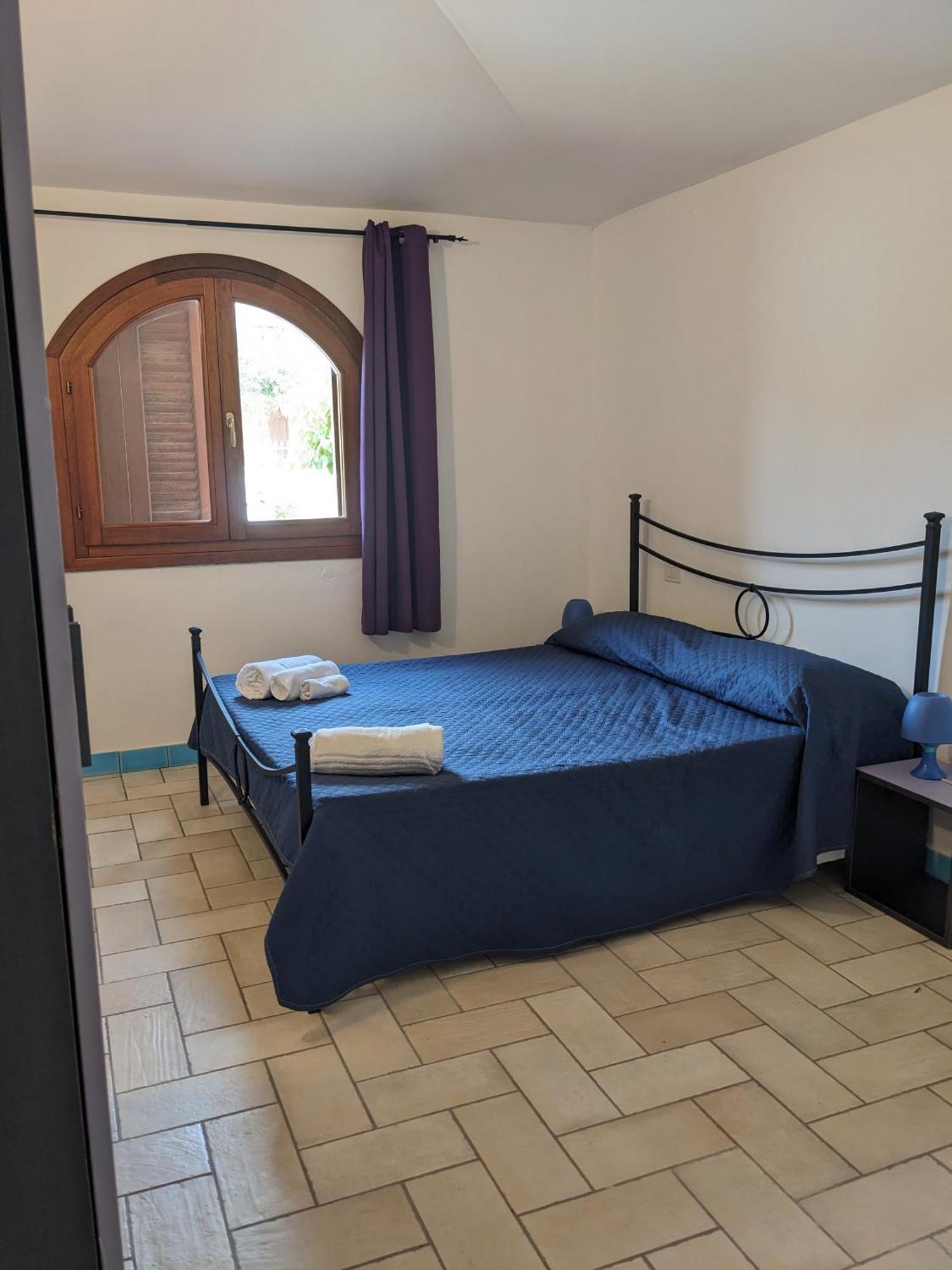 Aparthotel Residenze Il Girasole Golfo Aranci Esterno foto