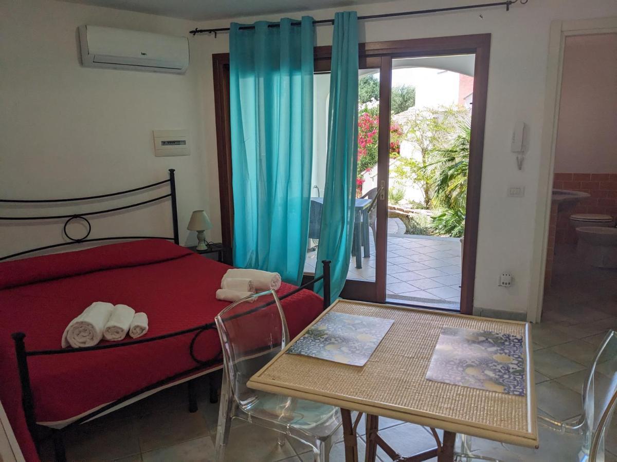 Aparthotel Residenze Il Girasole Golfo Aranci Camera foto