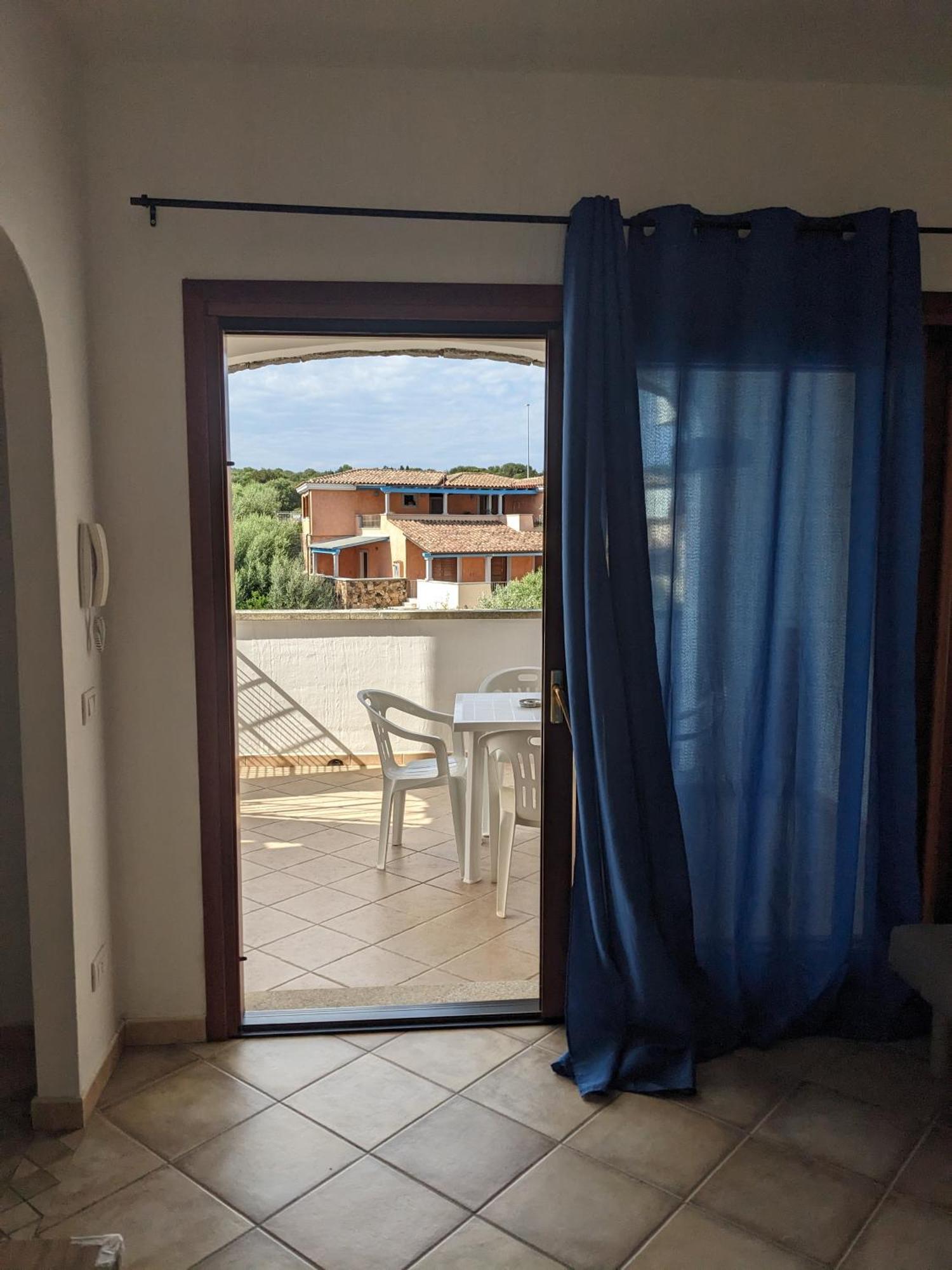 Aparthotel Residenze Il Girasole Golfo Aranci Camera foto