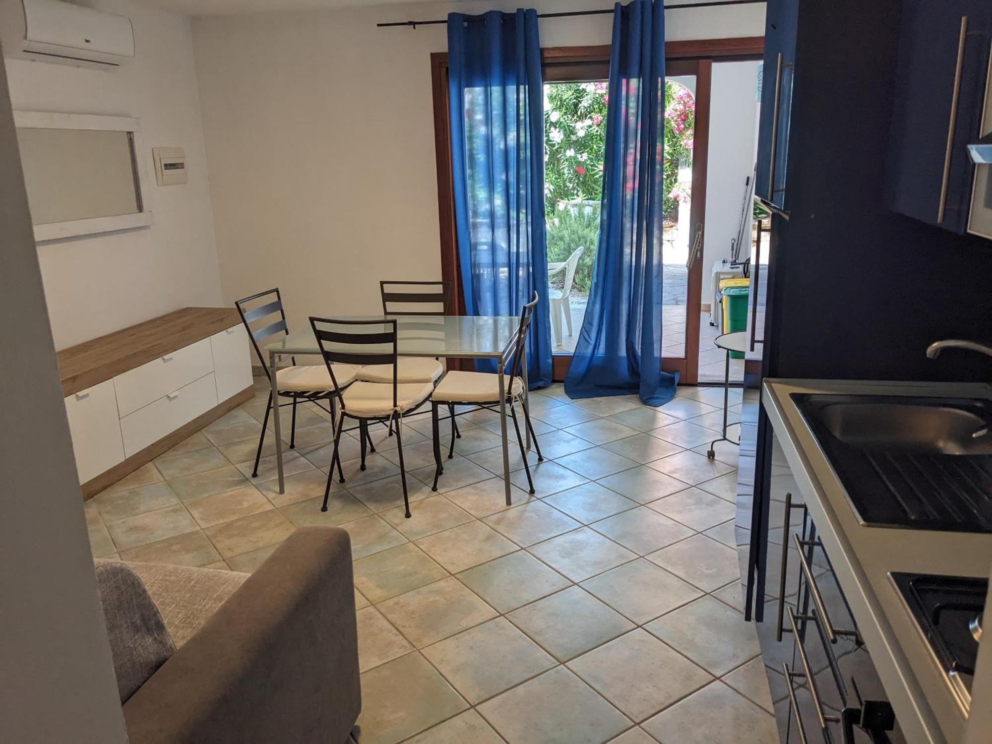 Aparthotel Residenze Il Girasole Golfo Aranci Camera foto