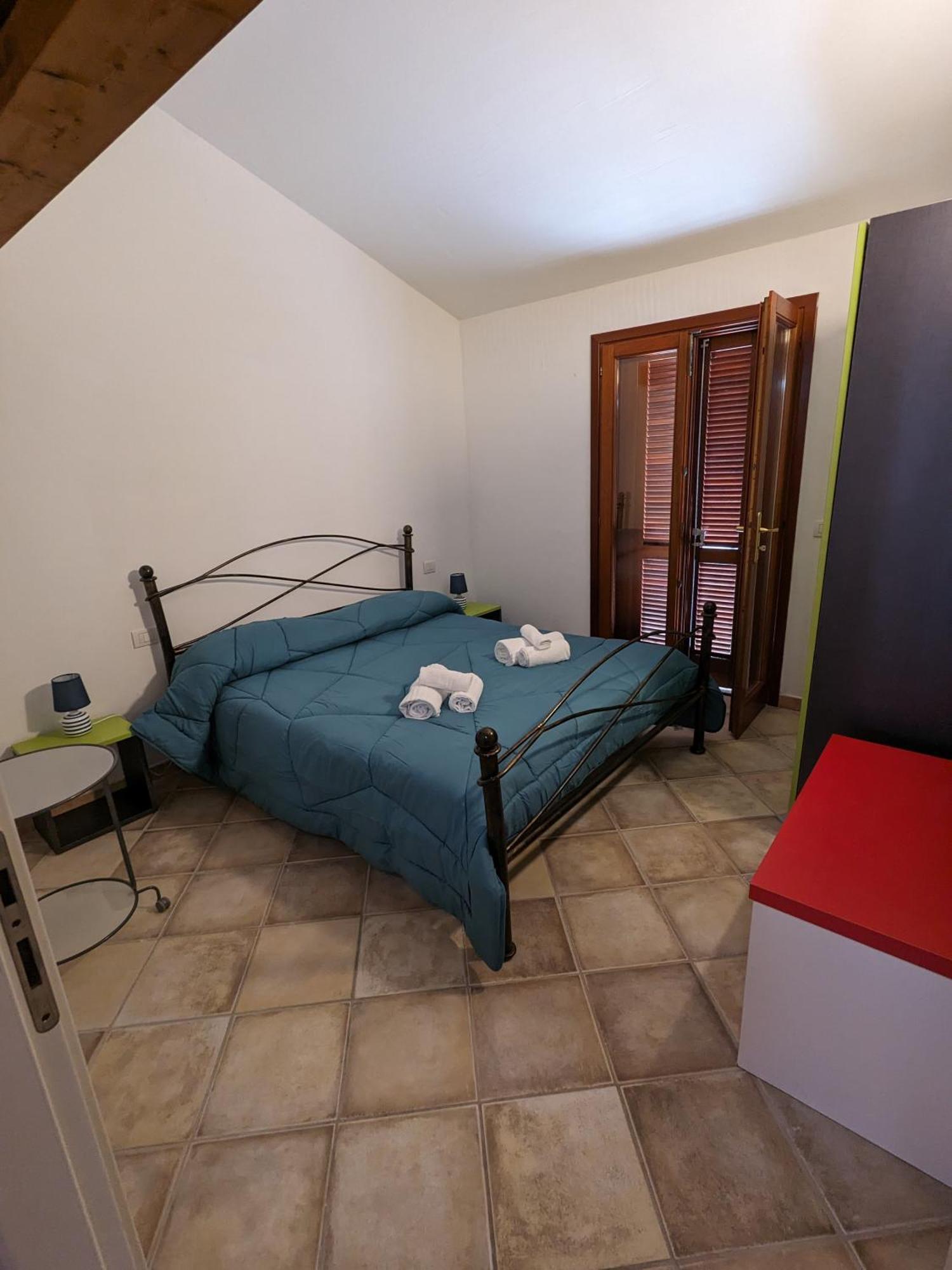 Aparthotel Residenze Il Girasole Golfo Aranci Esterno foto