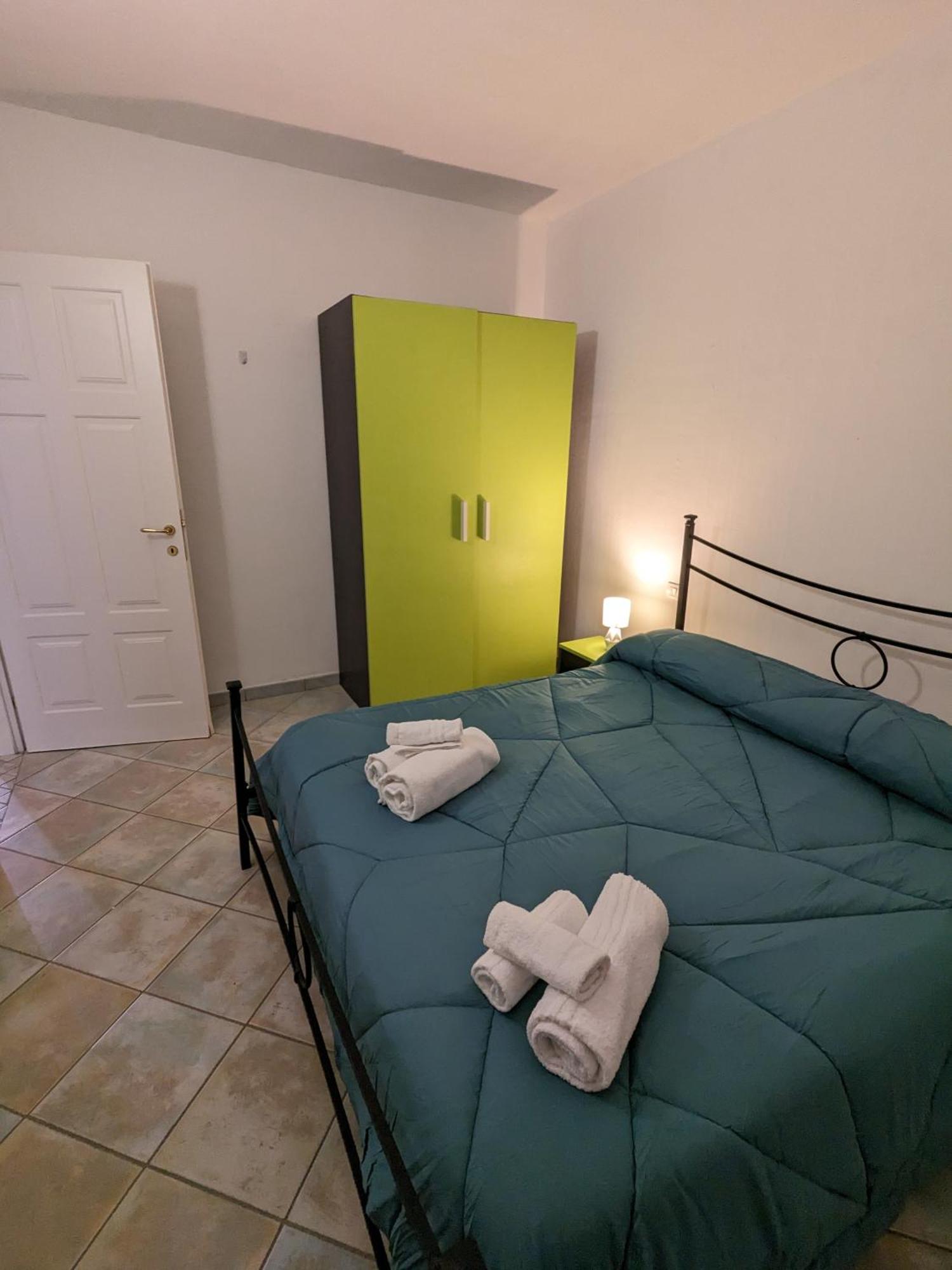 Aparthotel Residenze Il Girasole Golfo Aranci Esterno foto