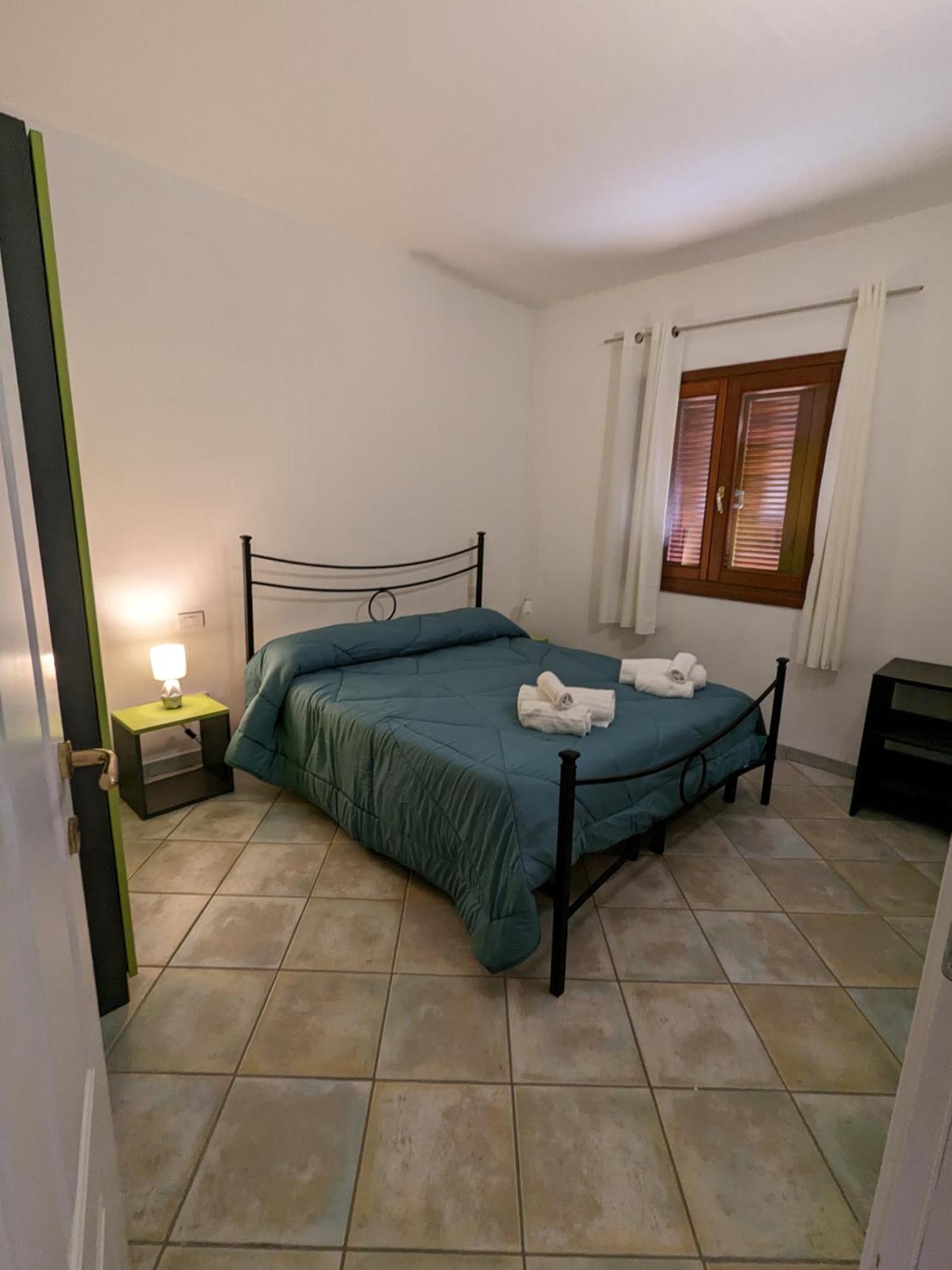 Aparthotel Residenze Il Girasole Golfo Aranci Esterno foto