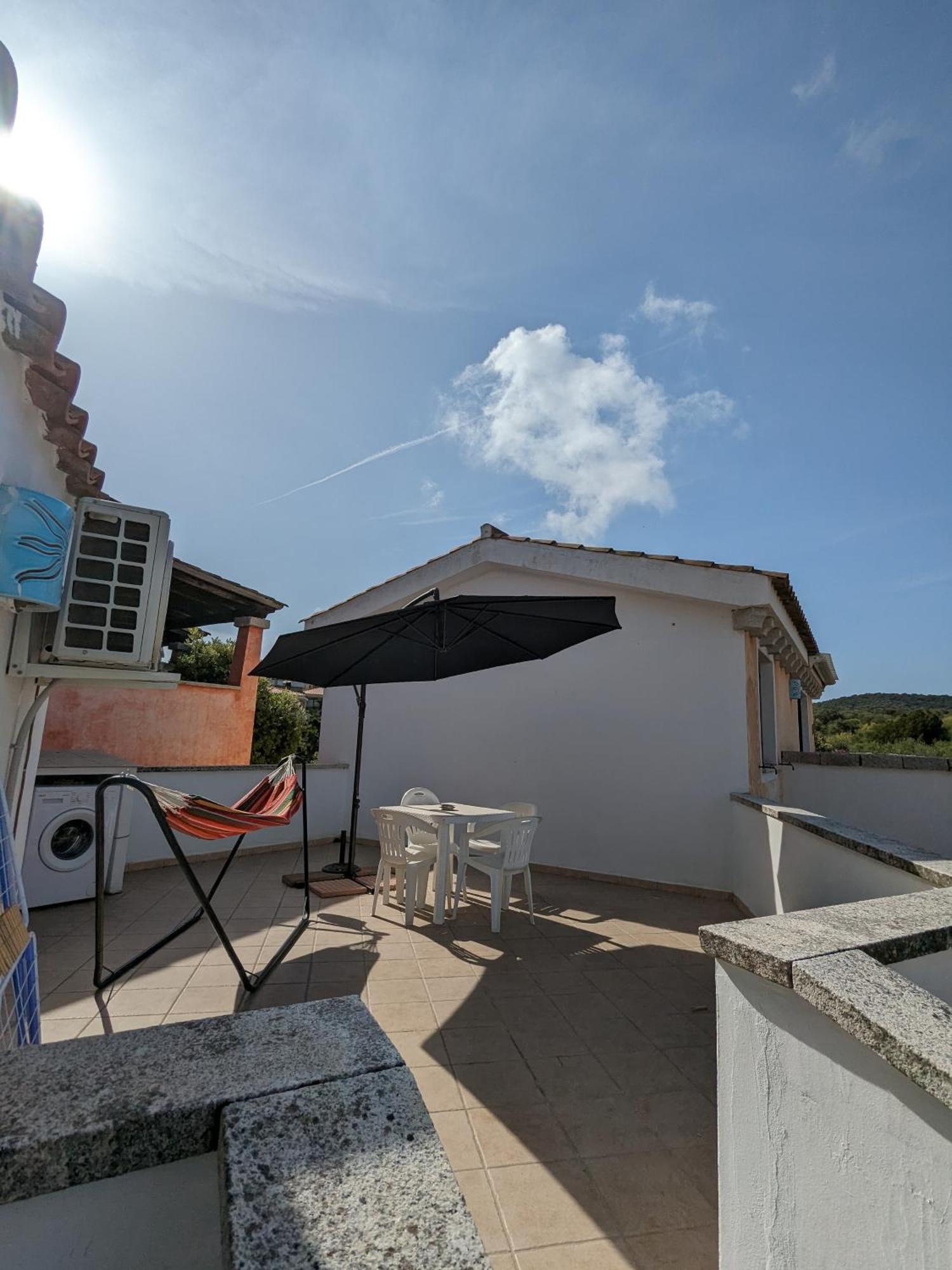Aparthotel Residenze Il Girasole Golfo Aranci Esterno foto