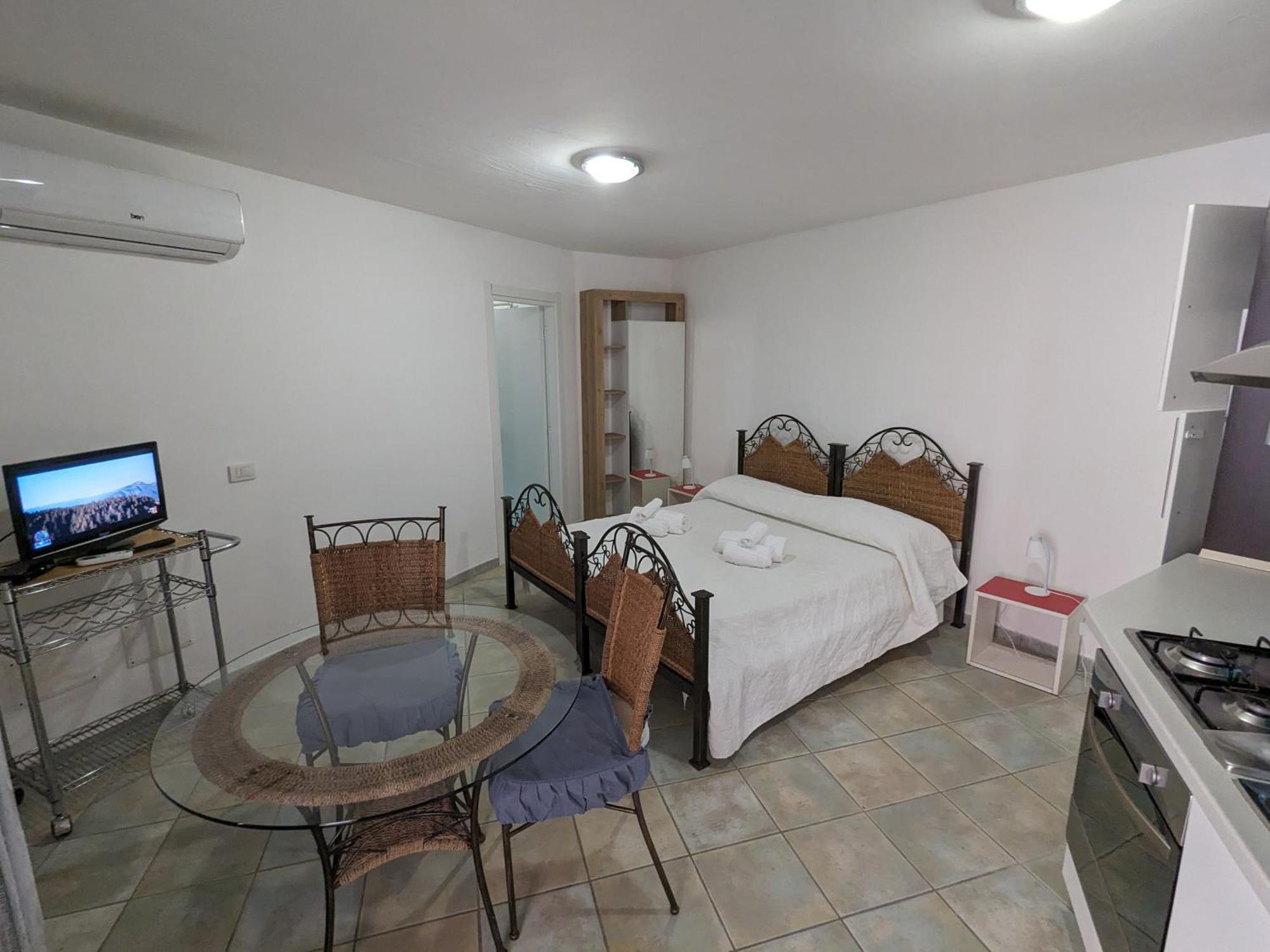 Aparthotel Residenze Il Girasole Golfo Aranci Esterno foto